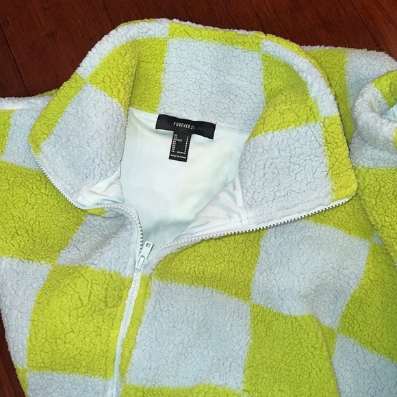 Coat - Picture 4 of 4